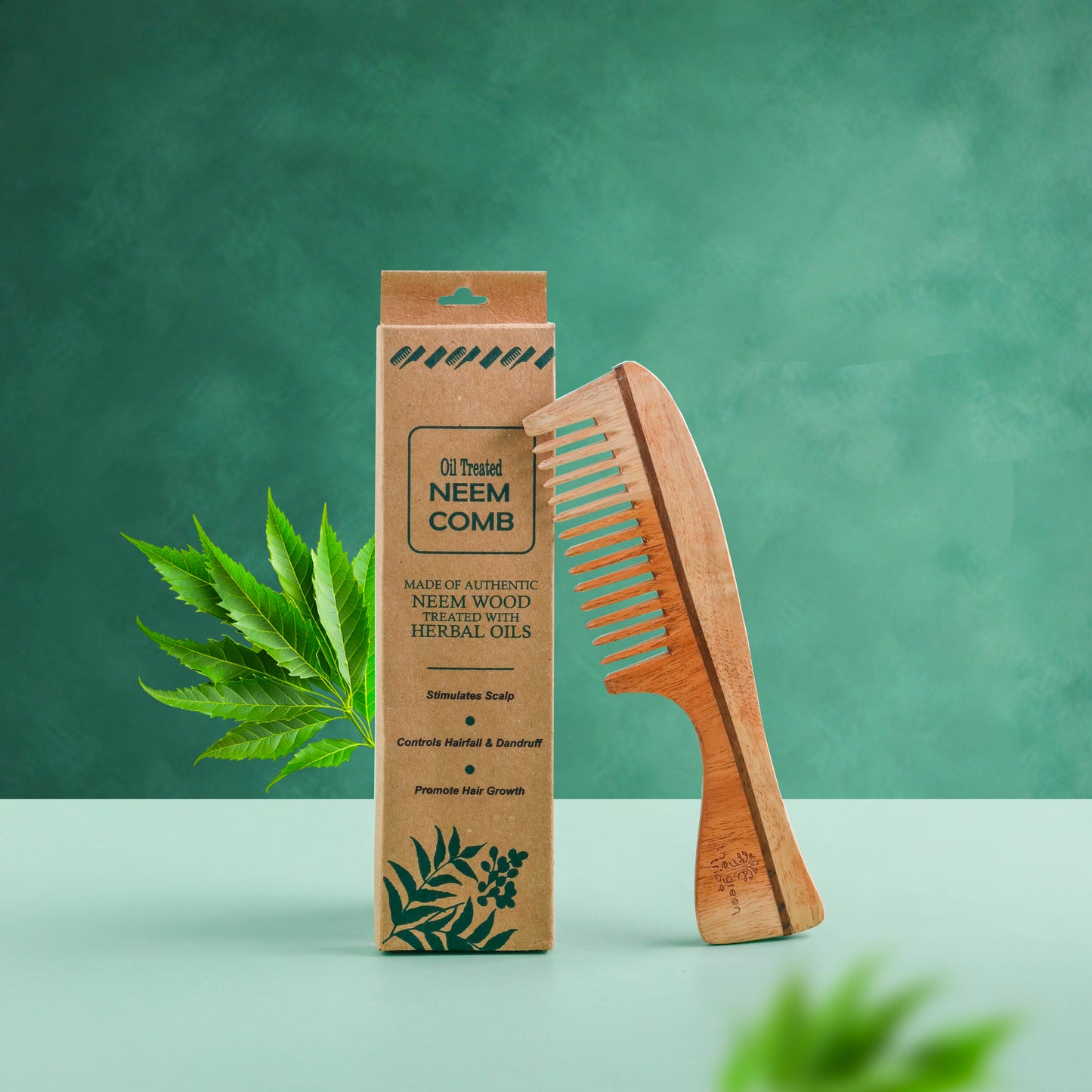 Oil Treated Neem Comb
